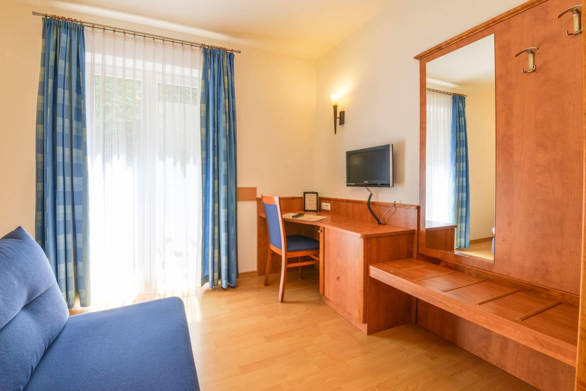 Hotel Waldhof Hohenkammer Kültér fotó